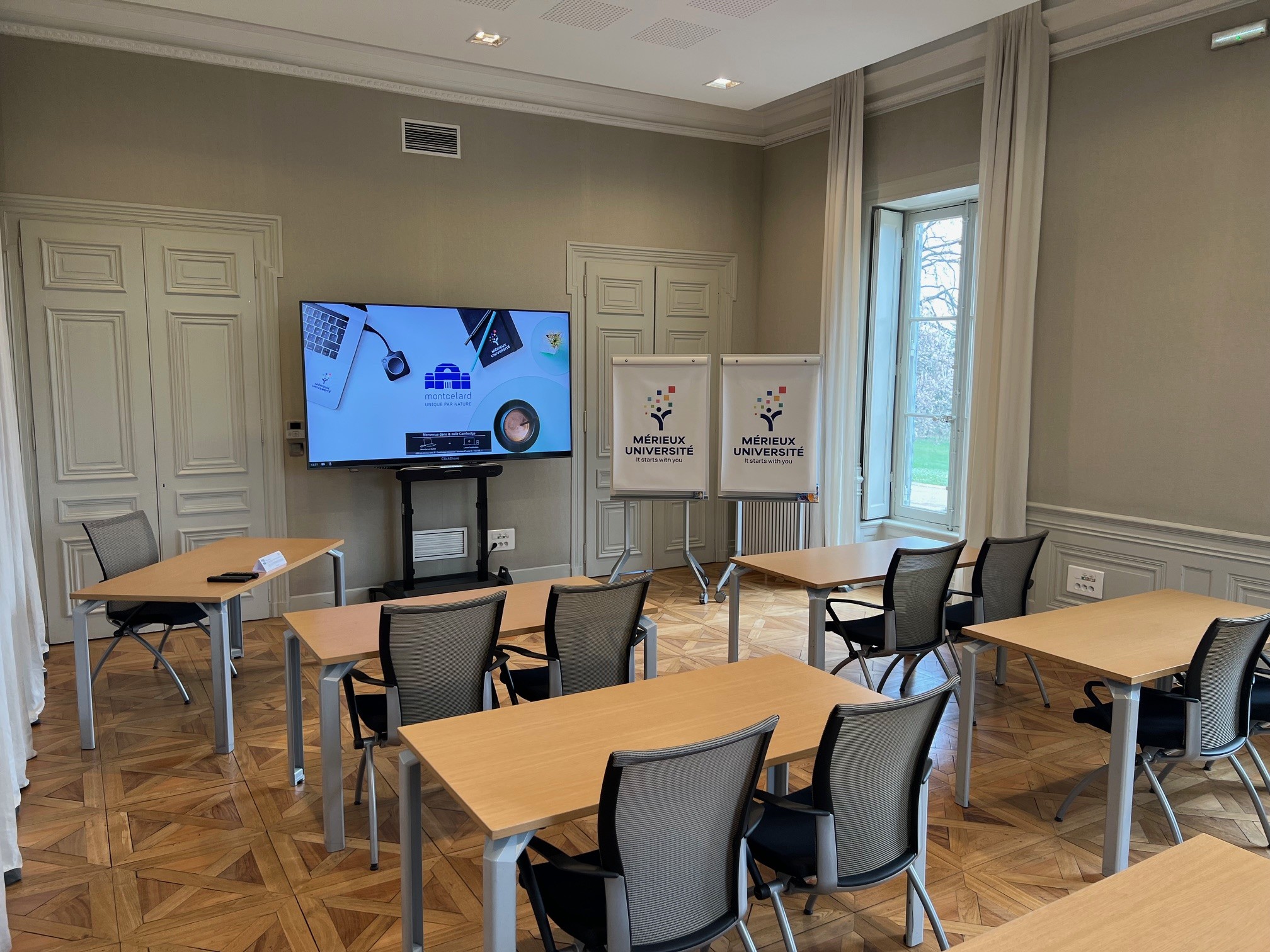 Salle Cambodge - Montcelard