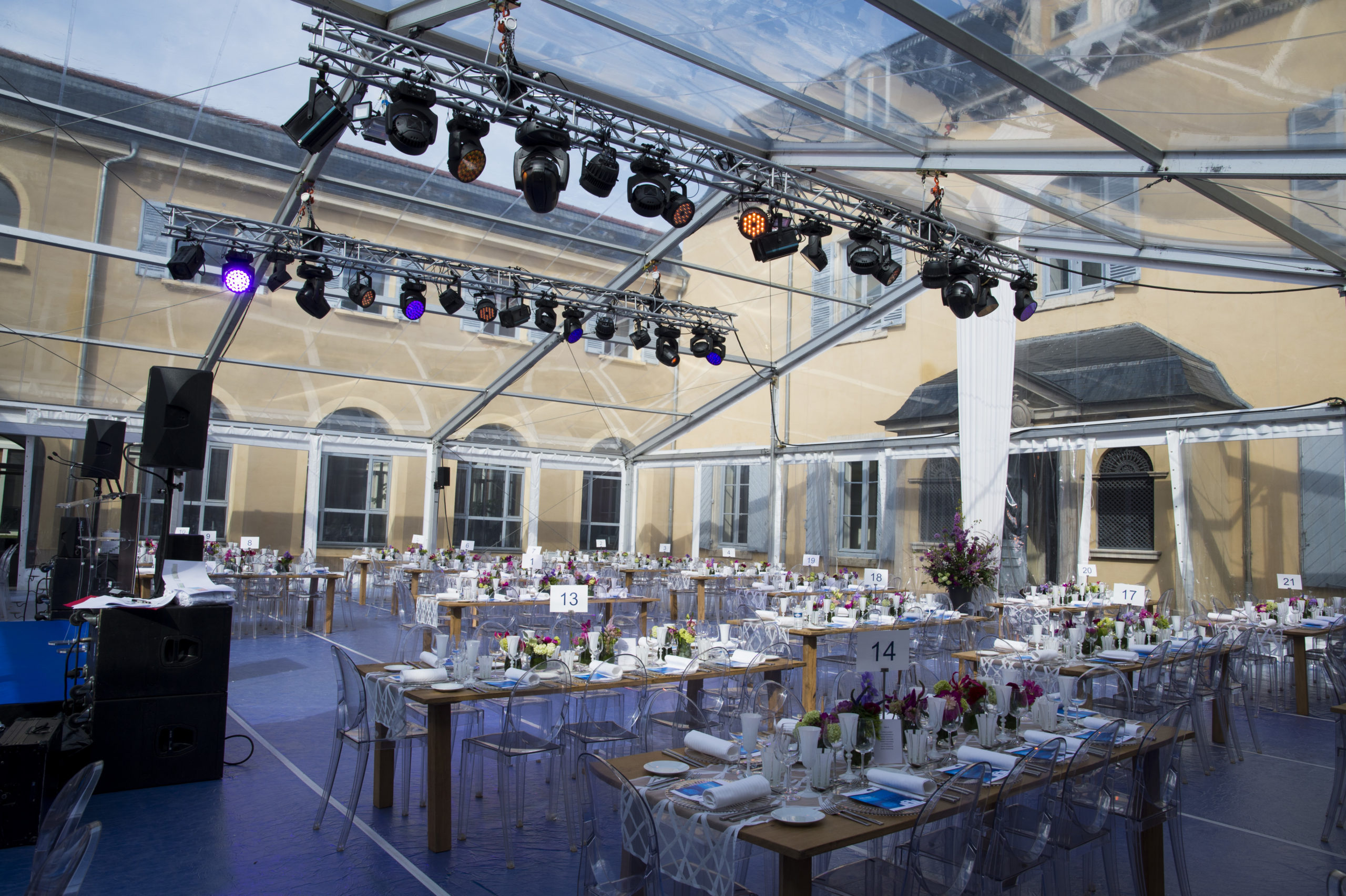 Cour d'honneur - Montcelard