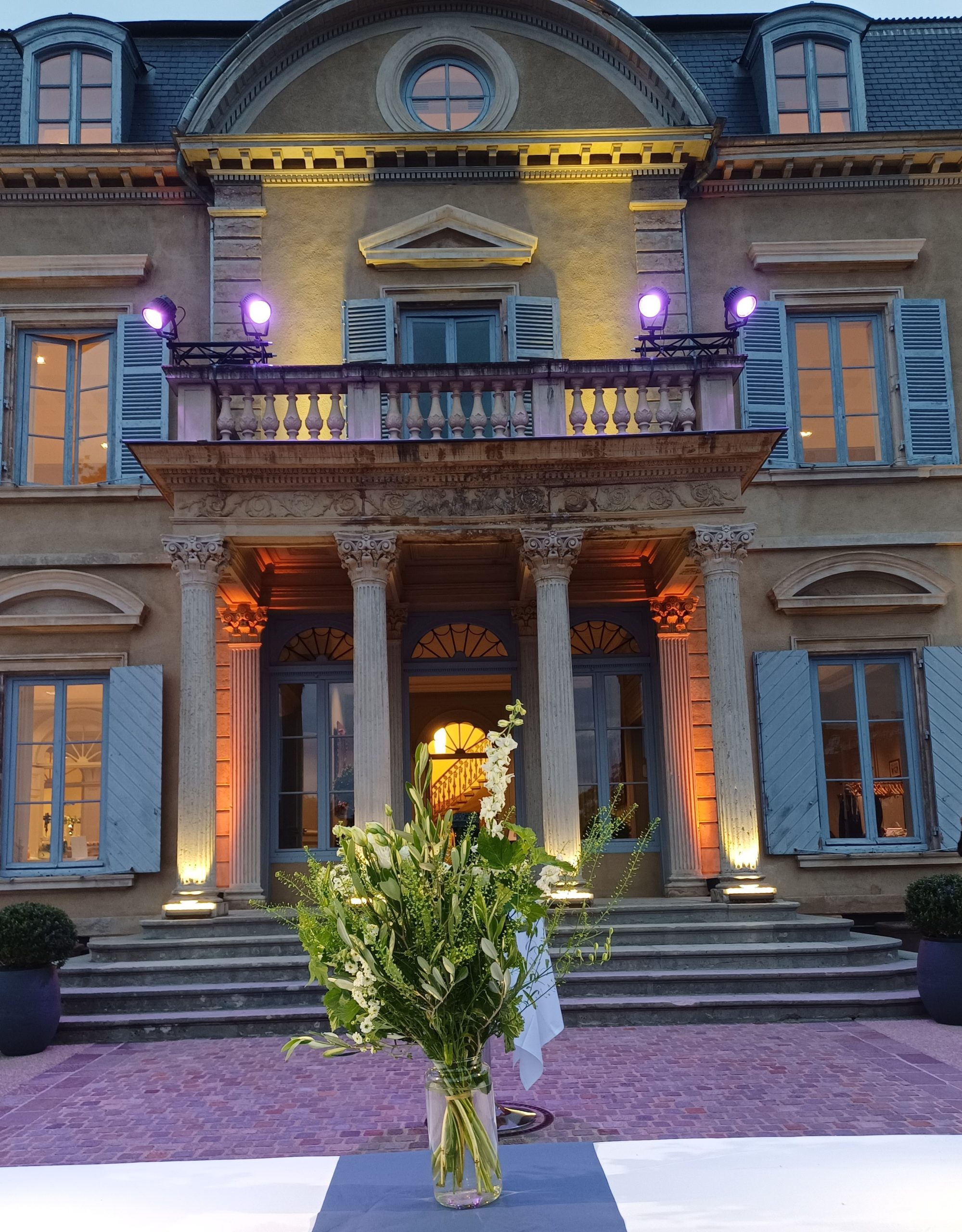 Esplanade - Montcelard